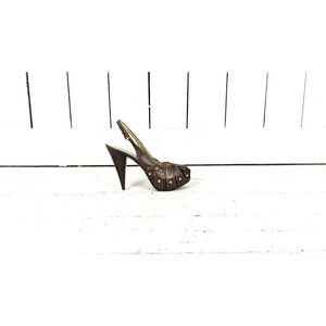 Guess brown leather studded peep toe platform high heel slingback pumps 6.5 M